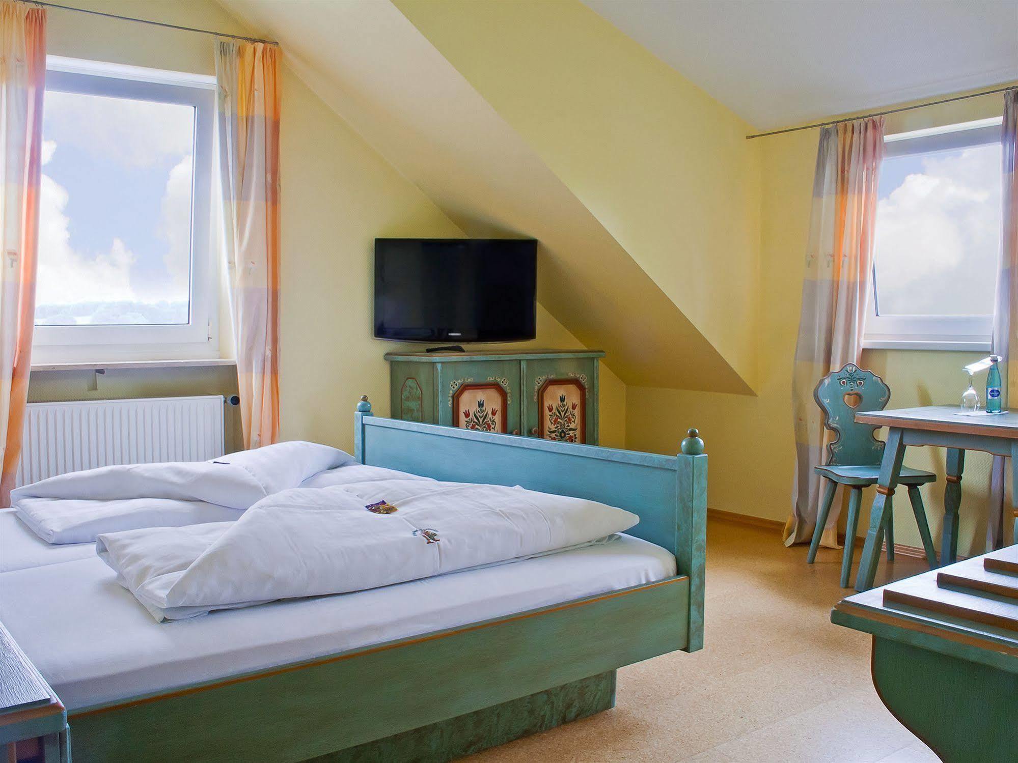 Berggasthof Hotel Igelwirt Schnaittach Eksteriør bilde